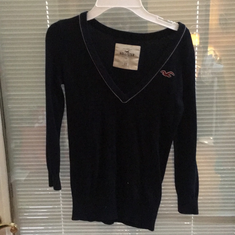Hollister sweater